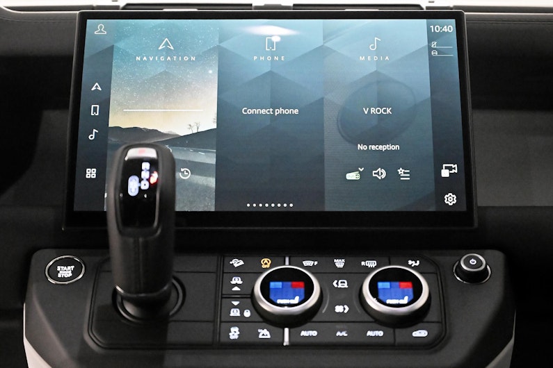 image du véhicule LAND ROVER DEFENDER