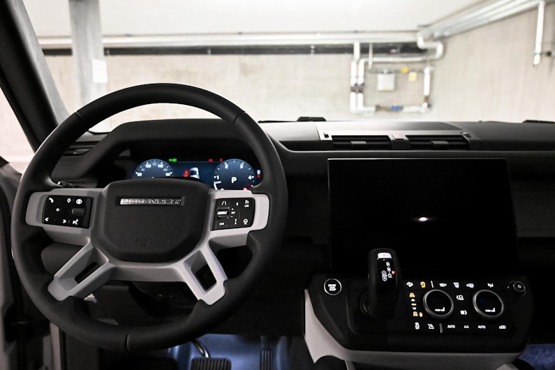 image du véhicule LAND ROVER DEFENDER