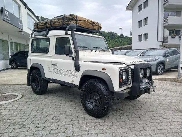 Land Rover Defender 90 2.4 Tdi SW