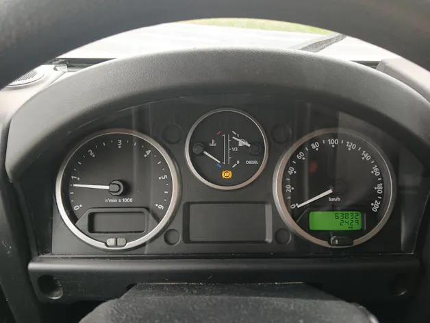 Land Rover Defender 90 2.4 Tdi SW