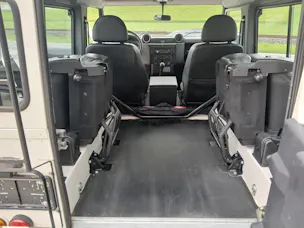 Land Rover Defender 90 2.4 Tdi SW
