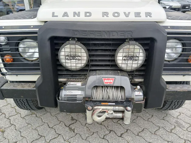 Land Rover Defender 90 2.4 Tdi SW