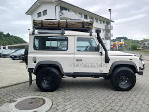 Land Rover Defender 90 2.4 Tdi SW