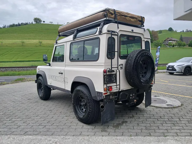 Land Rover Defender 90 2.4 Tdi SW