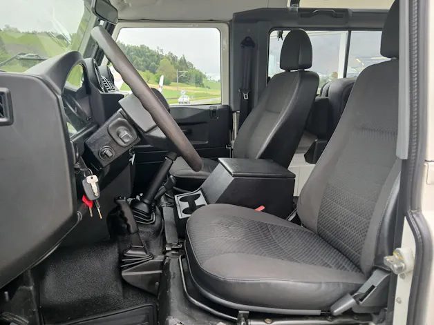 Land Rover Defender 90 2.4 Tdi SW
