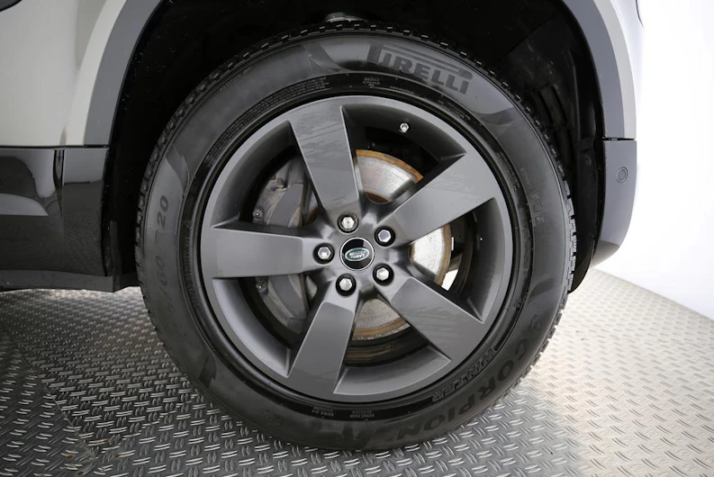 Fahrzeugbild LAND ROVER DEFENDER