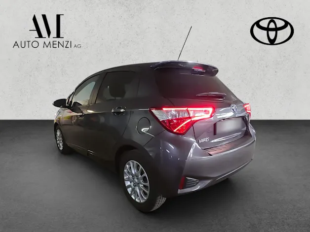 Toyota Yaris 1.5 VVT-i HSD Trend