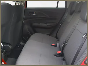 Suzuki Swift 1.2 Sakura Top Hybrid 4x4