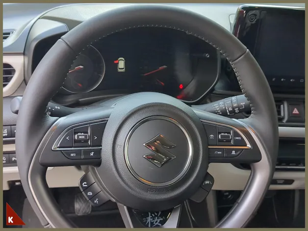 Suzuki Swift 1.2 Sakura Top Hybrid 4x4