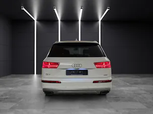 Audi Q7 3.0 V6 TDI quattro T-Tronic