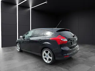 Ford Focus 1.6i EcoB SCTi 182 Titanium