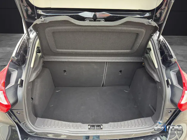 Ford Focus 1.6i EcoB SCTi 182 Titanium