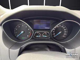 Ford Focus 1.6i EcoB SCTi 182 Titanium