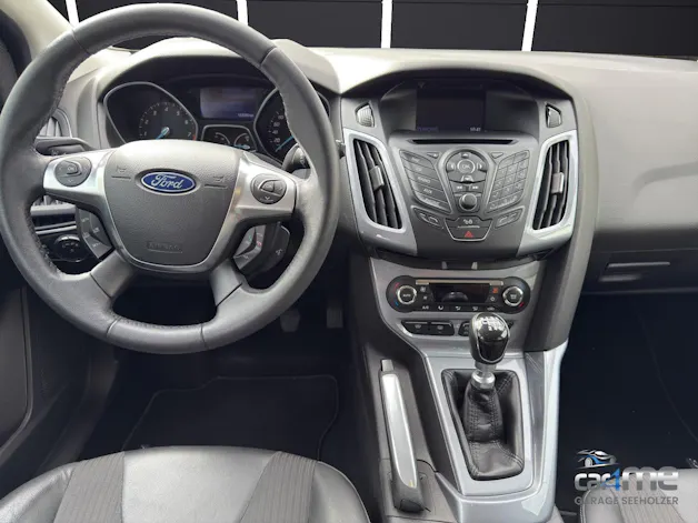 Ford Focus 1.6i EcoB SCTi 182 Titanium