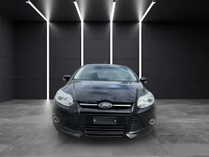 Ford Focus 1.6i EcoB SCTi 182 Titanium