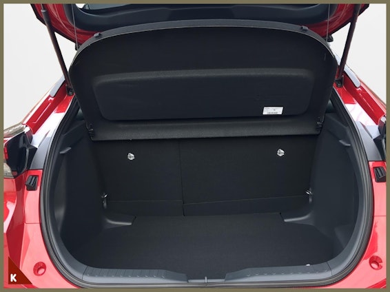 Vehicle image 19 Vehicle image 19