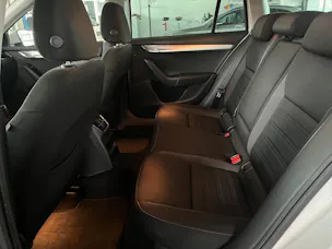 Škoda Octavia Combi 1.4 TSI Ambition DSG