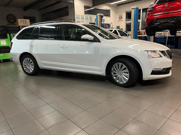 Škoda Octavia Combi 1.4 TSI Ambition DSG