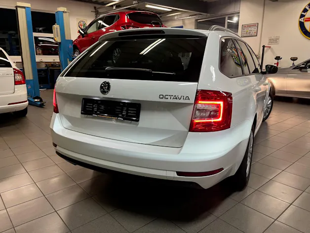 Škoda Octavia Combi 1.4 TSI Ambition DSG