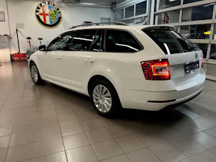 Škoda Octavia Combi 1.4 TSI Ambition DSG