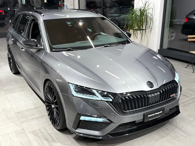 Škoda Octavia Combi 2.0 TSI DSG RS