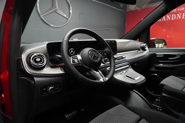 Mercedes-Benz V 250 d lang 4M TREND