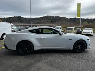 Ford Mustang Fastback 5.0 V8 GT Automat NITE PONY BLACK-PACK!