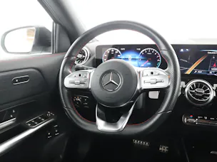 Mercedes-Benz GLA 250e AMG Line 8G-DCT