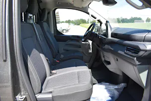 Ford Transit Custom Van 340 L2H1 83kWh Limited