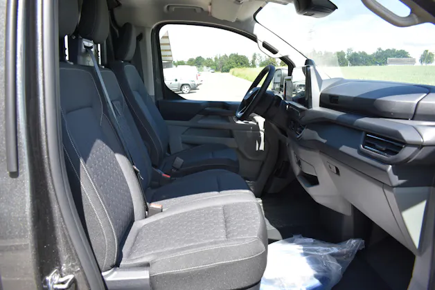 Ford Transit Custom Van 340 L2H1 83kWh Limited