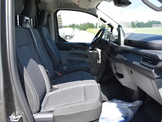 Ford Transit Custom Van 340 L2H1 83kWh Limited
