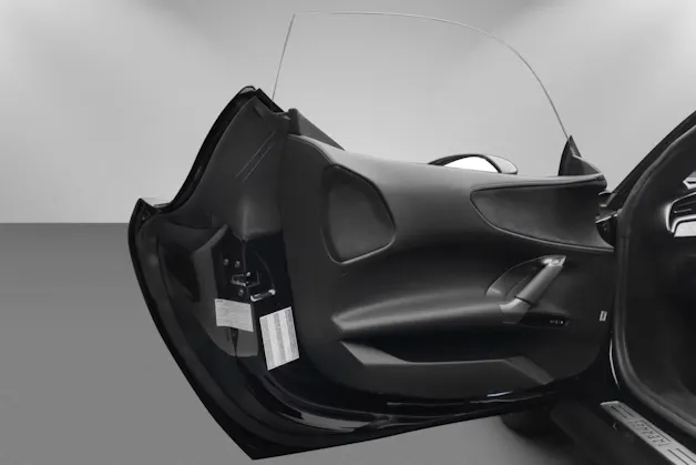 Ferrari SF90 Spider