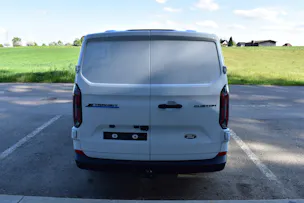 Ford Transit Custom Van 340 L2H1 83kWh Trend