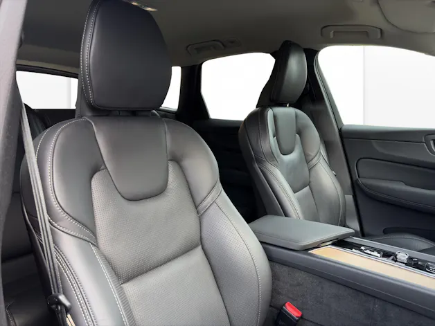 Volvo XC60 2.0 T8 TE Plus Dark eAWD