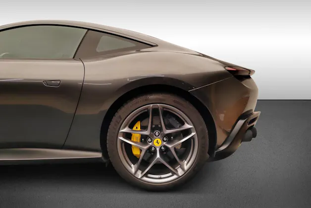 Ferrari Roma 3.9 V8 T