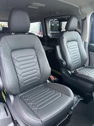 Ford Tourneo Custom 320 L2 2.0 EcoBl Titan.X/170/Aut.4WD