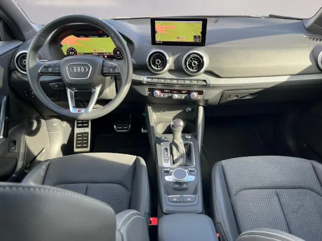 Audi Q2 40 TFSI S line Attraction quattro S-tronic
