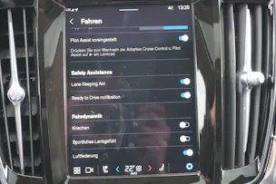 Volvo S90 T8 eAWD Plug in Hybrid Ultimate Dark Geartronic