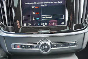 Volvo S90 T8 eAWD Plug in Hybrid Ultimate Dark Geartronic