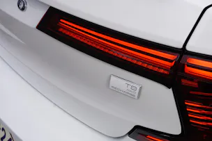 Volvo S90 T8 eAWD Plug in Hybrid Ultimate Dark Geartronic