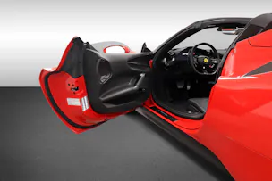 Ferrari SF90 Spider