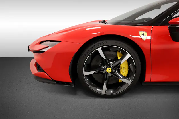 Ferrari SF90 Spider
