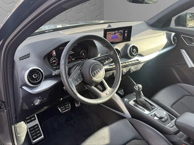 Audi Q2 40 TFSI S line quattro S-tronic