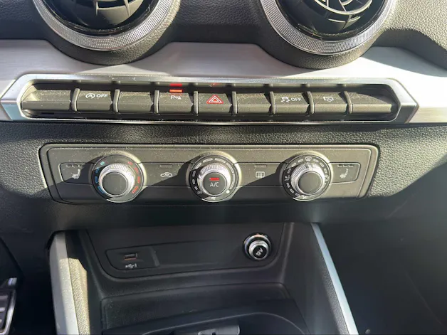Audi Q2 40 TFSI S line quattro S-tronic