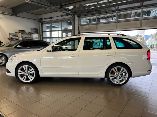 Škoda Octavia Combi 2.0 TSI RS DSG