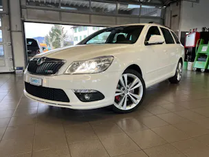 Škoda Octavia Combi 2.0 TSI RS DSG