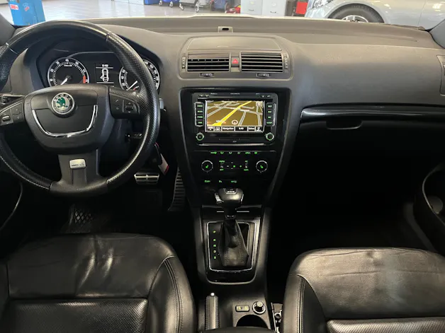 Škoda Octavia Combi 2.0 TSI RS DSG