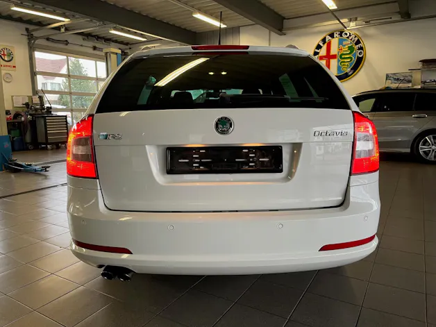 Škoda Octavia Combi 2.0 TSI RS DSG