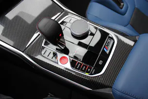 BMW M3 Competition M xDrive Carbon Exterieurpaket Individual *Frozen Pure Grey II metallic*