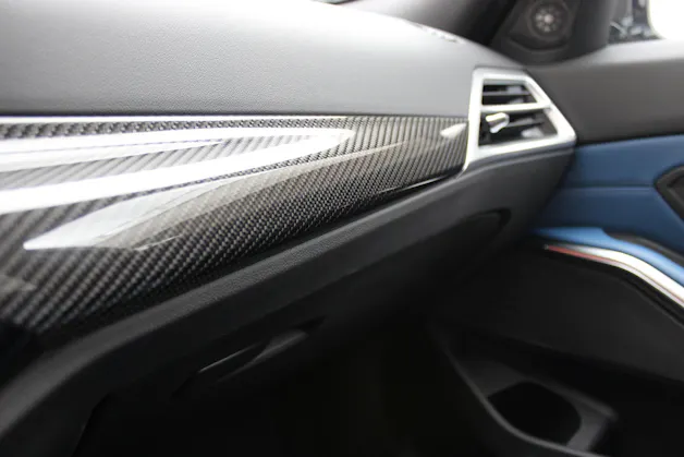 BMW M3 Competition M xDrive Carbon Exterieurpaket Individual *Frozen Pure Grey II metallic*